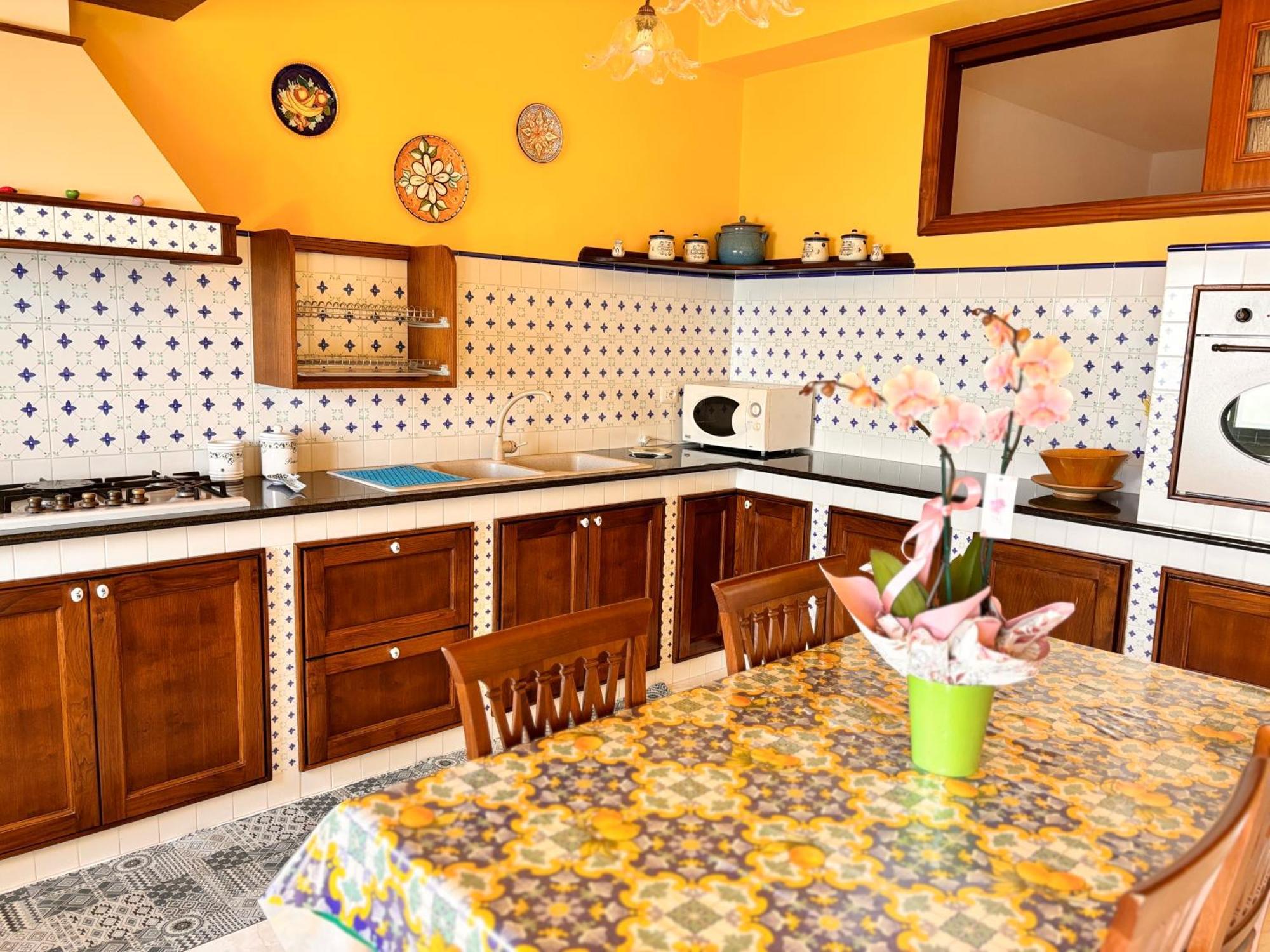 Casa Luisa & Milu , Coastal Retreats In Furore! Zewnętrze zdjęcie